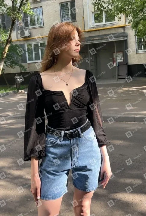 Галерея: проститутка Виолетта, фото 7, 21 год, Москва, Котловка, шатенка, 160 см