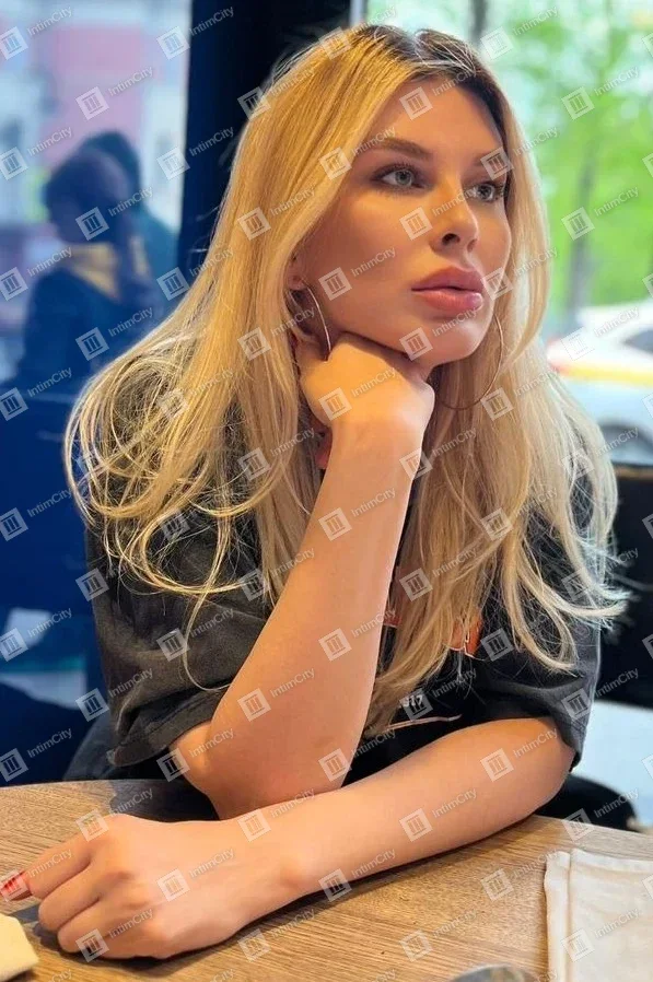 Галерея: проститутка Абелла, фото 19, 28 лет, Москва, Соколиная Гора, блондинка, 180 см