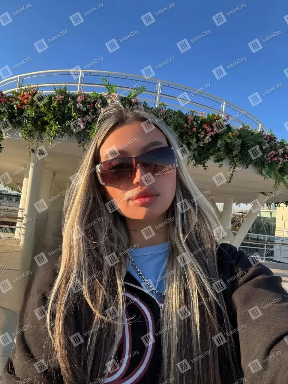 Снимок 9: проститутка Картье: 21 год, Москва, Хамовники, шатенка, 170 см