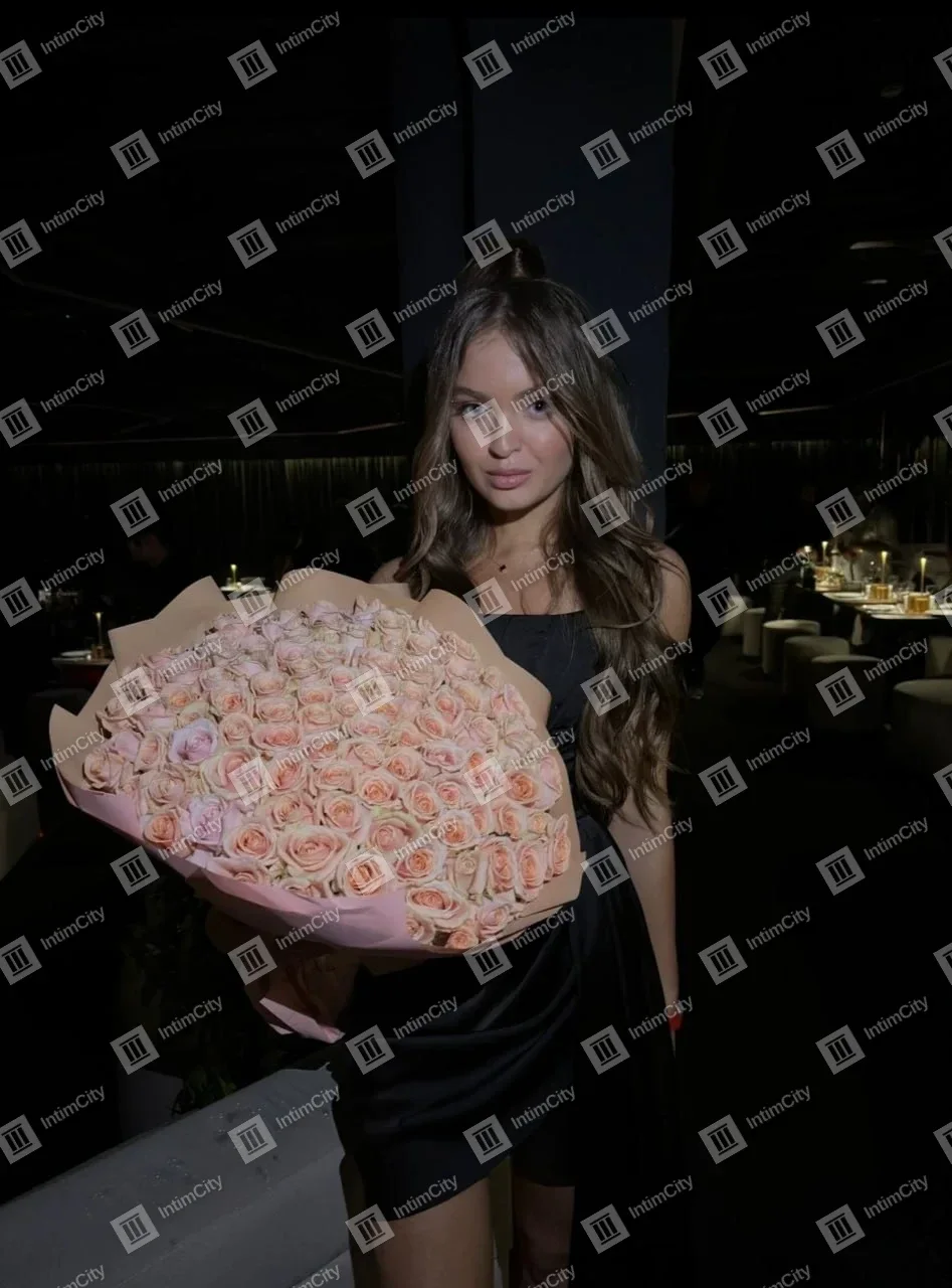 Галерея: проститутка Настя, фото 2, 19 лет, Москва, Чертаново Центральное, шатенка, 170 см
