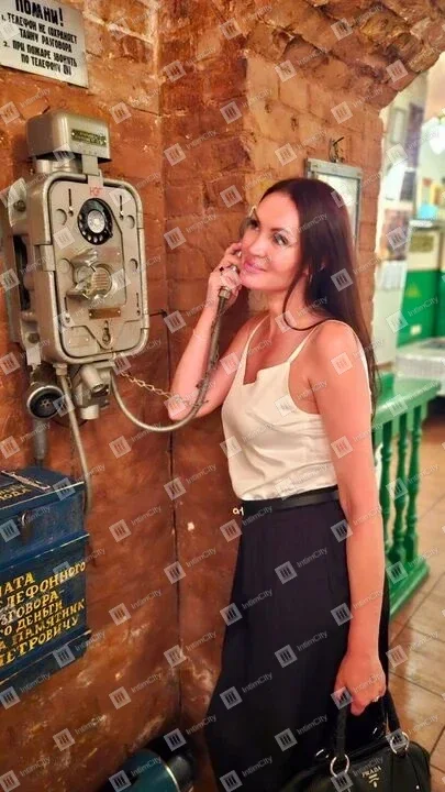 Галерея: проститутка Ульяна, фото 9, 49 лет, Москва, Орехово-Борисово Северное, шатенка, 176 см
