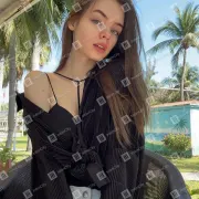 Проститутка Елизавета на фото анкеты: 20 лет, Москва, Внуково, стройная, шатенка, 168 см, снимок 1