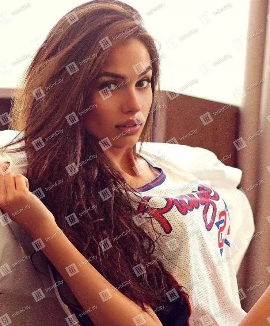Проститутка Альбина на фото анкеты: 21 год, Москва, Бескудниковский, стройная, шатенка, 169 см, снимок 2