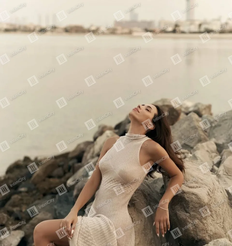 Галерея: проститутка Мишель, фото 6, 23 года, Москва, Головинский, стройная, черные волосы, 171 см
