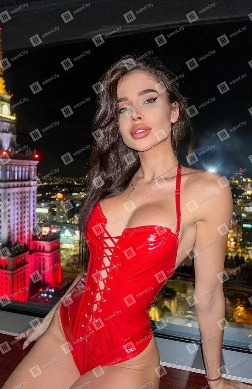 Фото анкеты: проститутка Юлиана: 28 лет, Москва, Зябликово, стройная, шатенка, 168 см, снимок 9